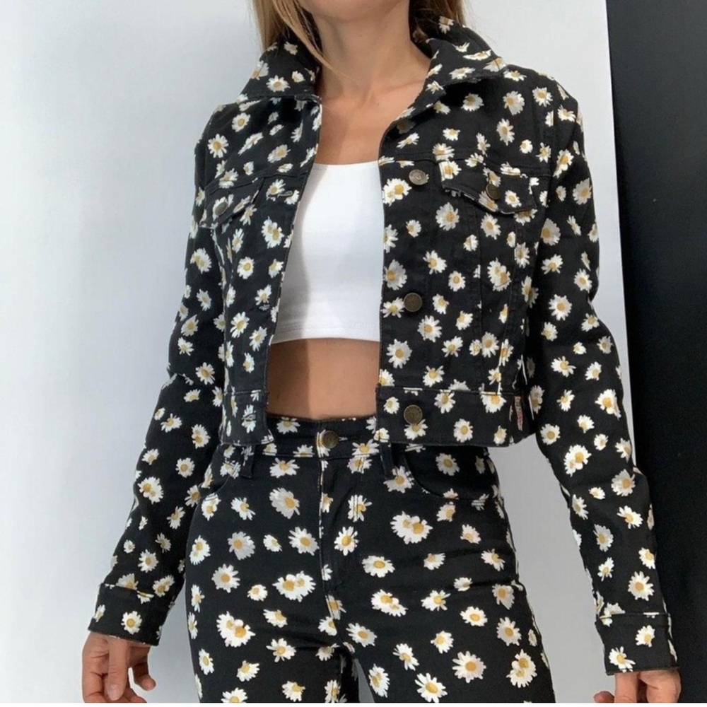 Guess Black Floral Jeans Suit